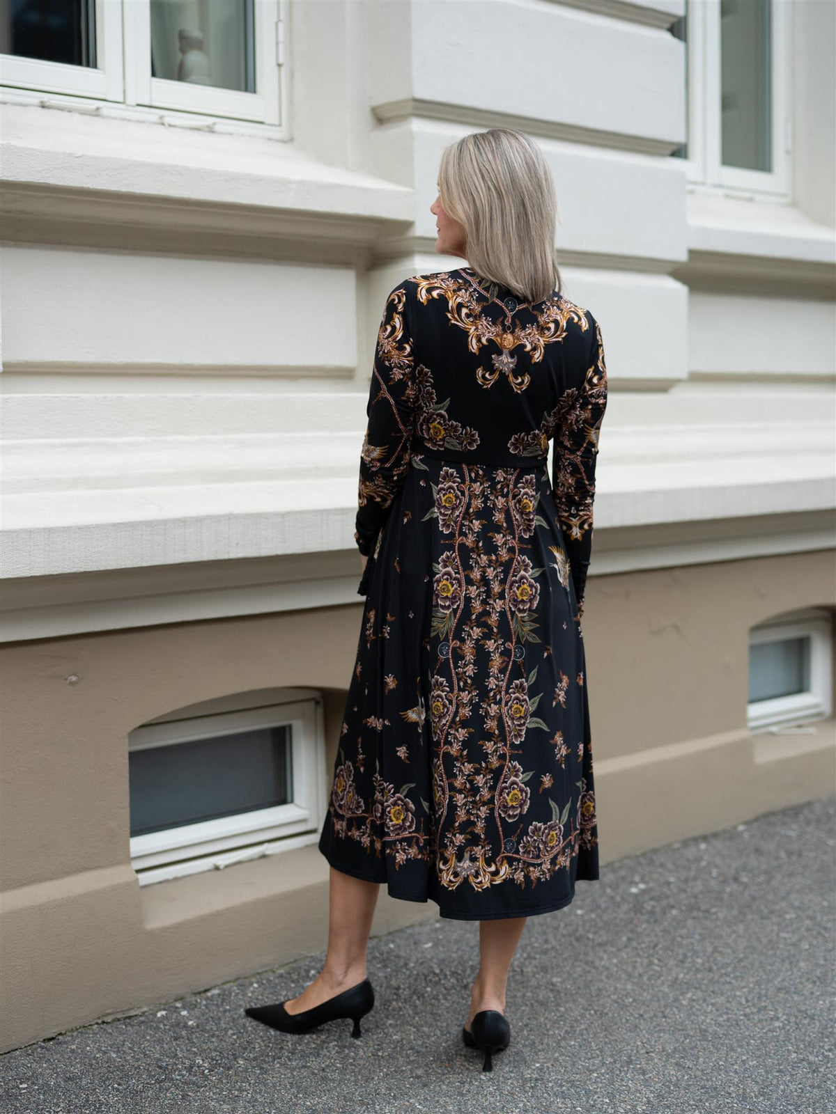 Velzy Dress Black