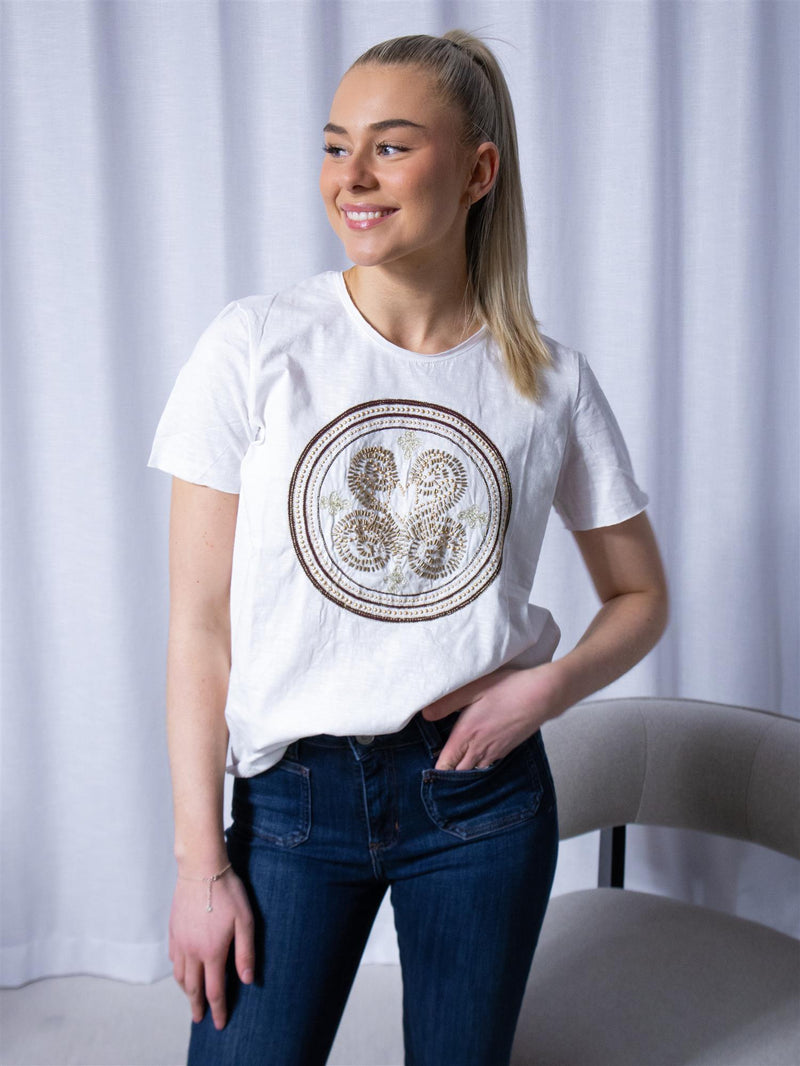 Mos Mosh Zano O-SS Embroidery Tee White
