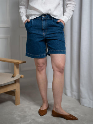 Camilla Pihl Jason Shorts Washed Dark Blue
