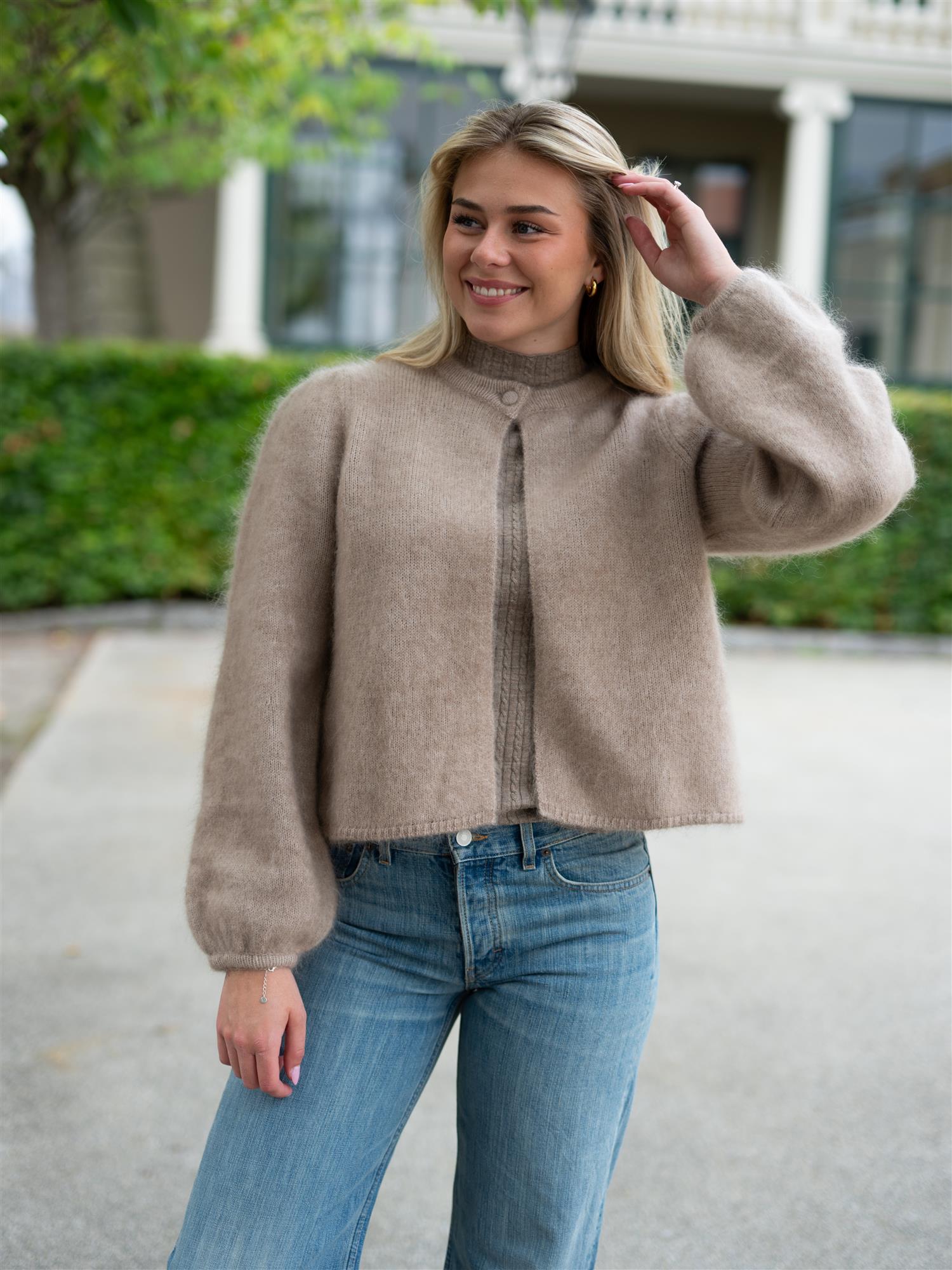 Amelia Chunky Cardigan Hazel Beige