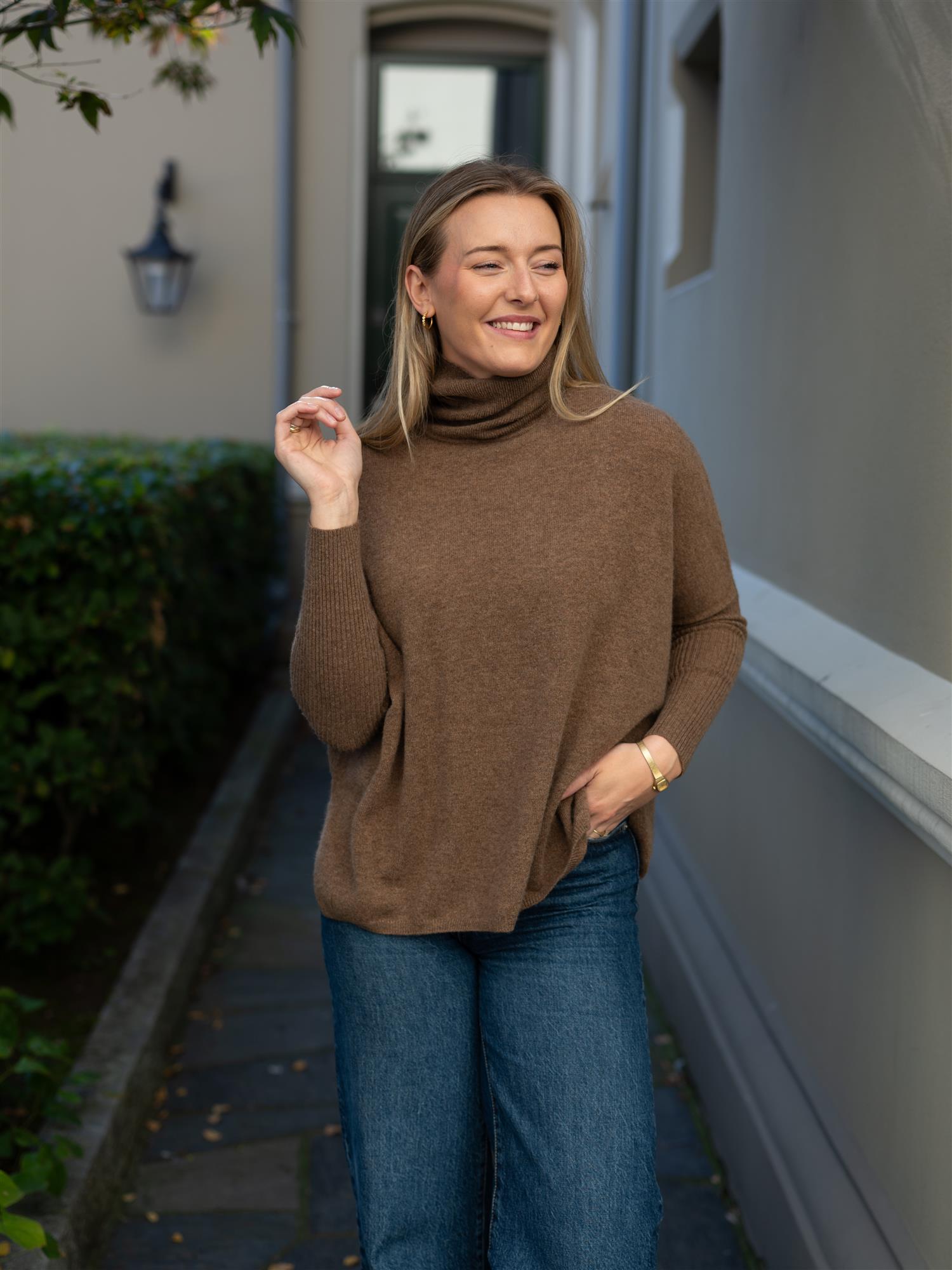 Margareth Poncho Cafe Au Lait