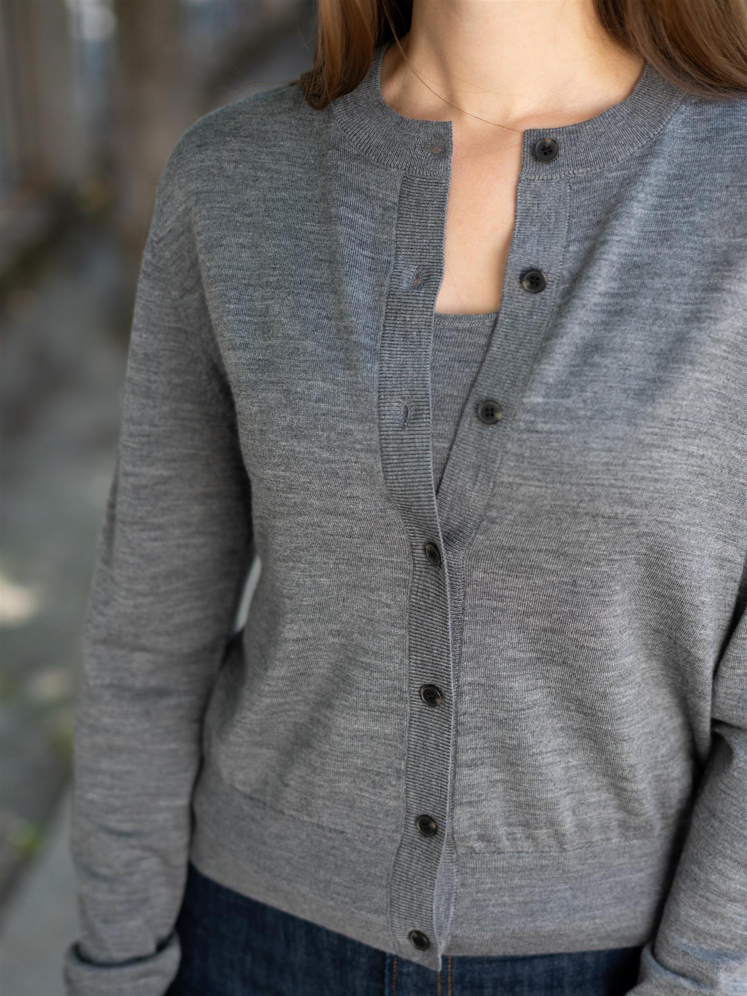 Lilja Merino Cardigan Stone Grey