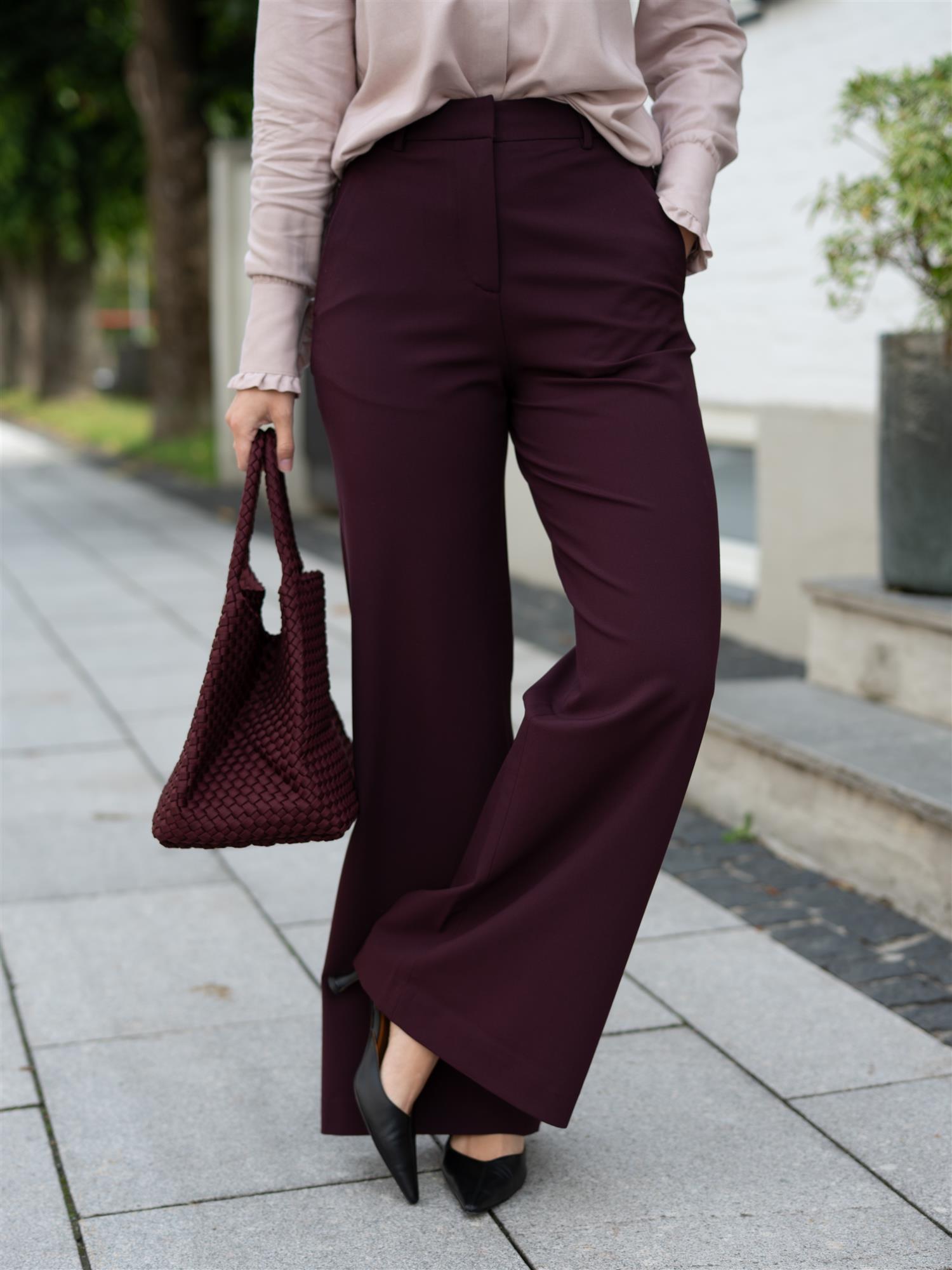 Louise Pants Dark Purple