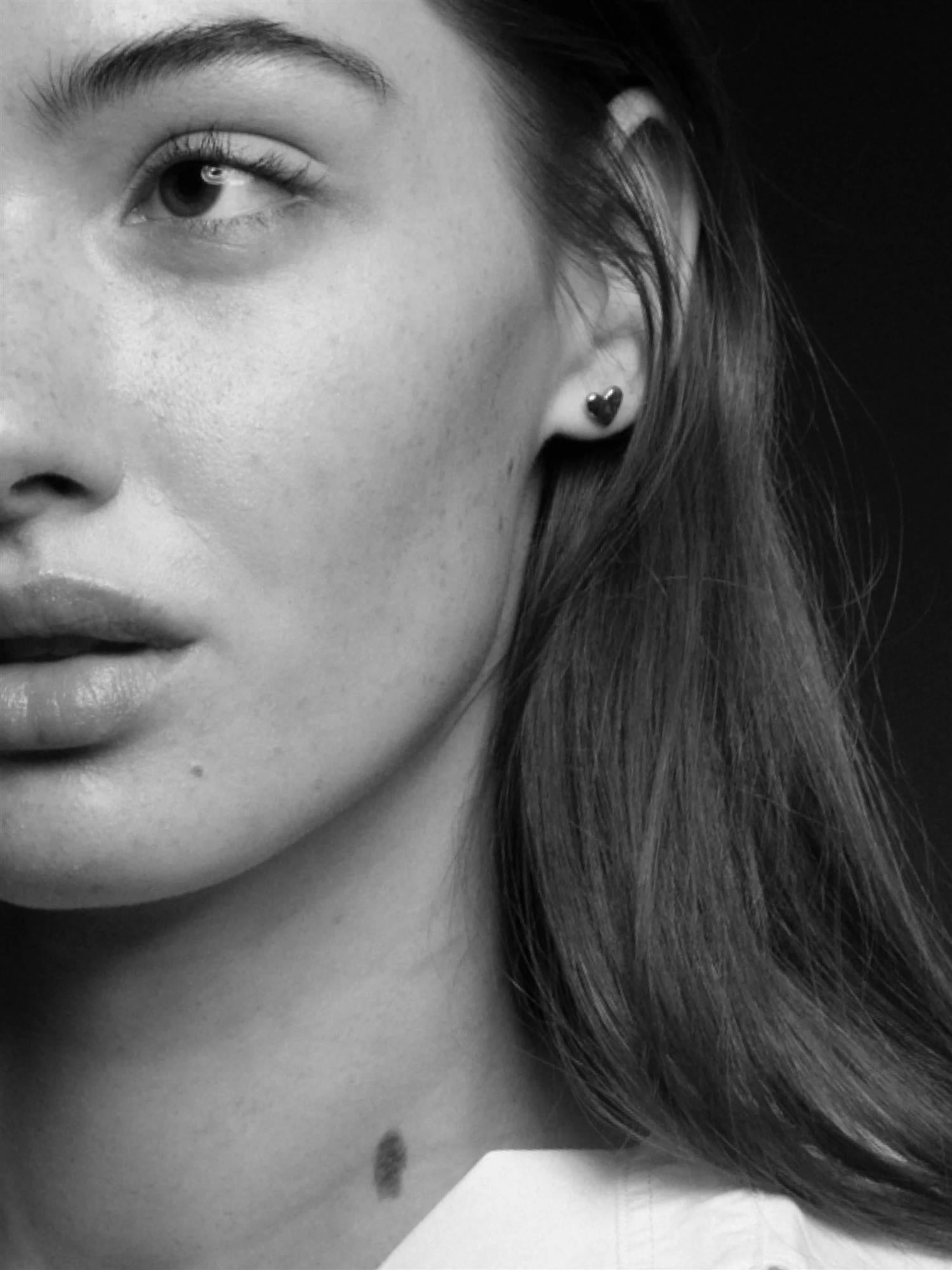 Camilla Pihl The Pebble Heart Studs Gold
