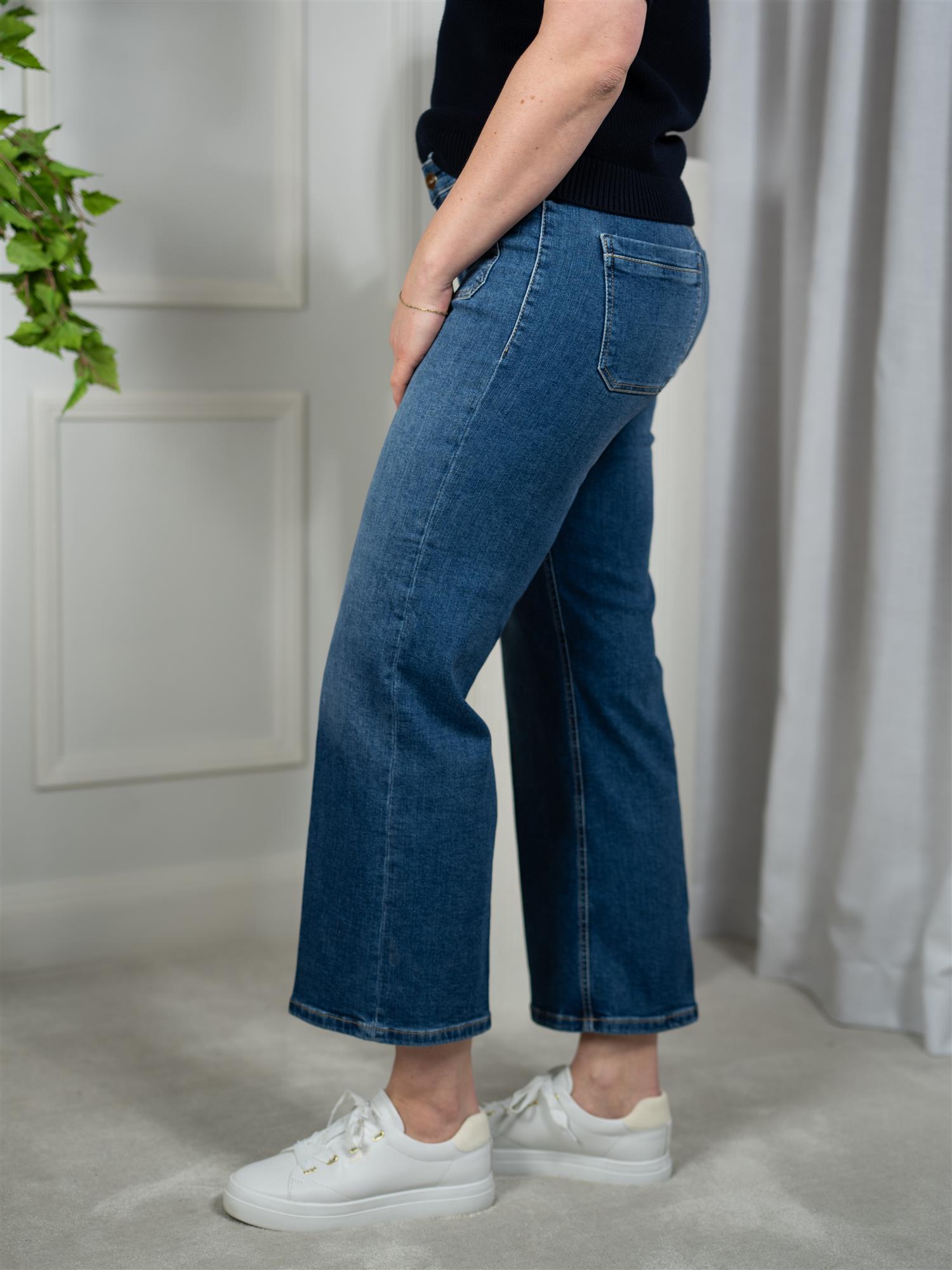 Cambio Tess Pocket Crooped Summer Glam Used