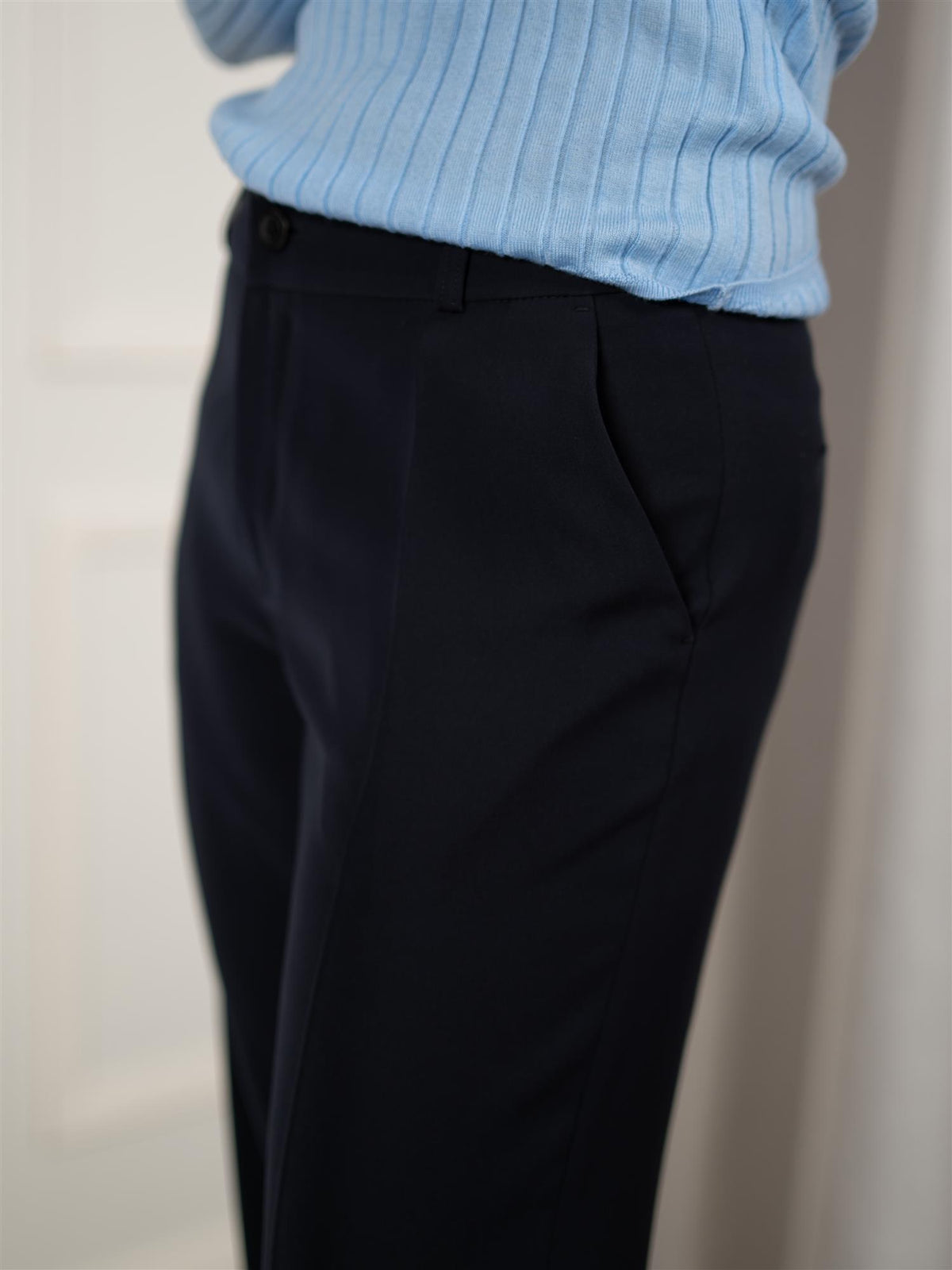 Shape Trouser Navy