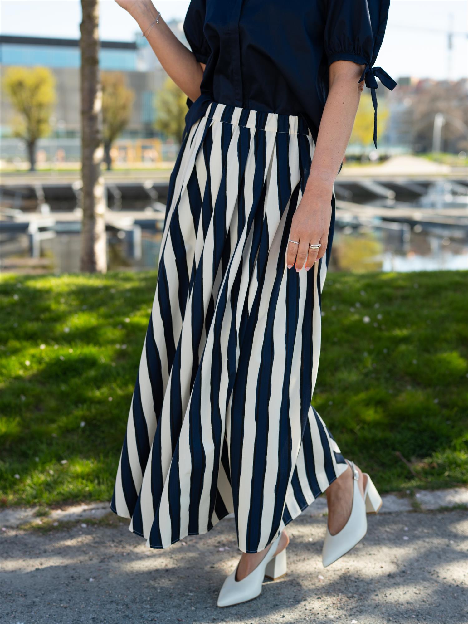 Max Mara Duomo Navy Big Stripe