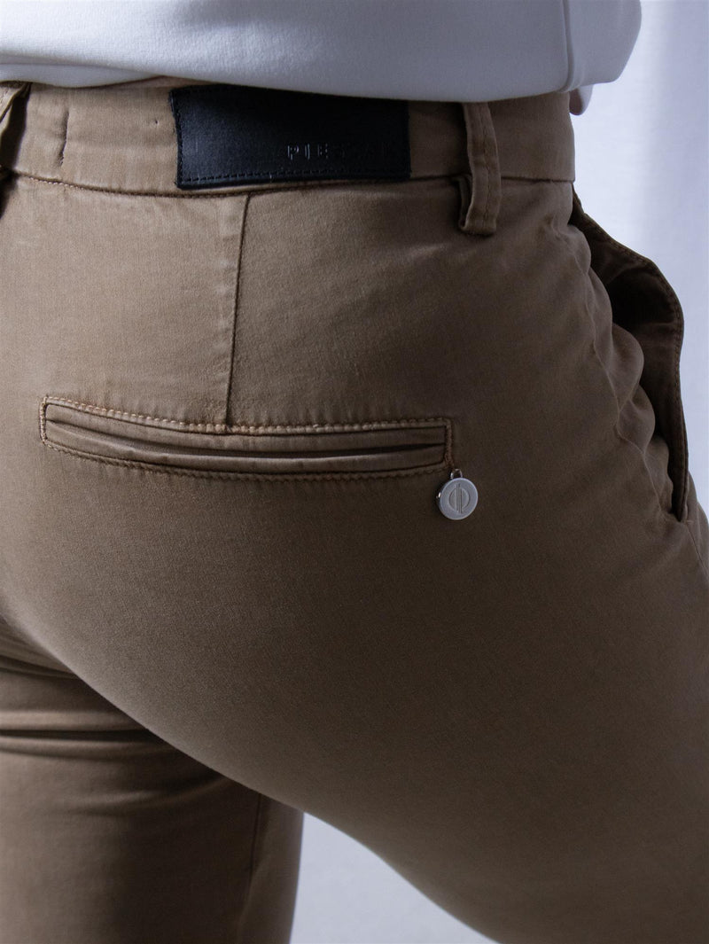 Pieszak Anika Support Chino Lead Brown