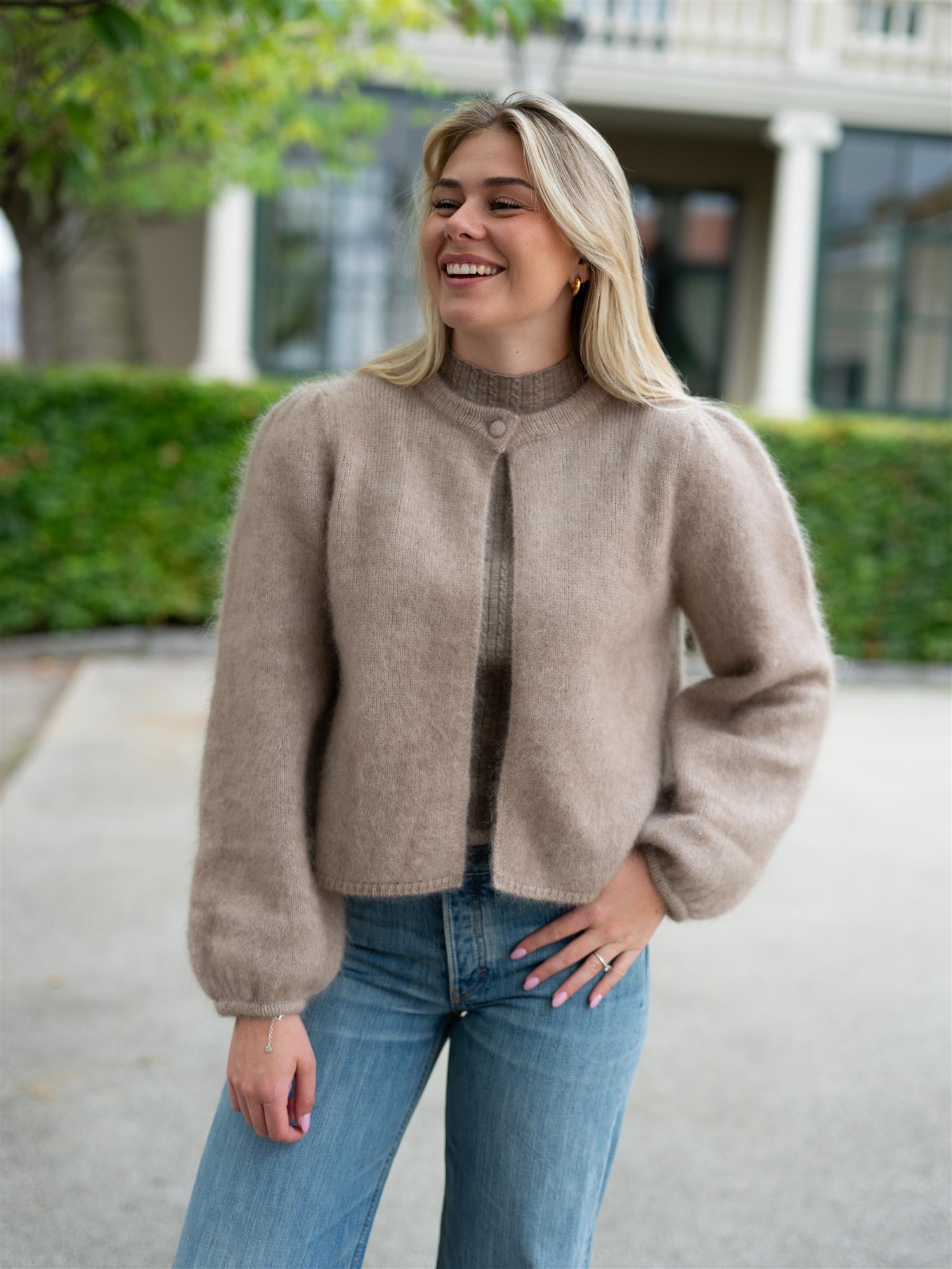 Amelia Chunky Cardigan Hazel Beige