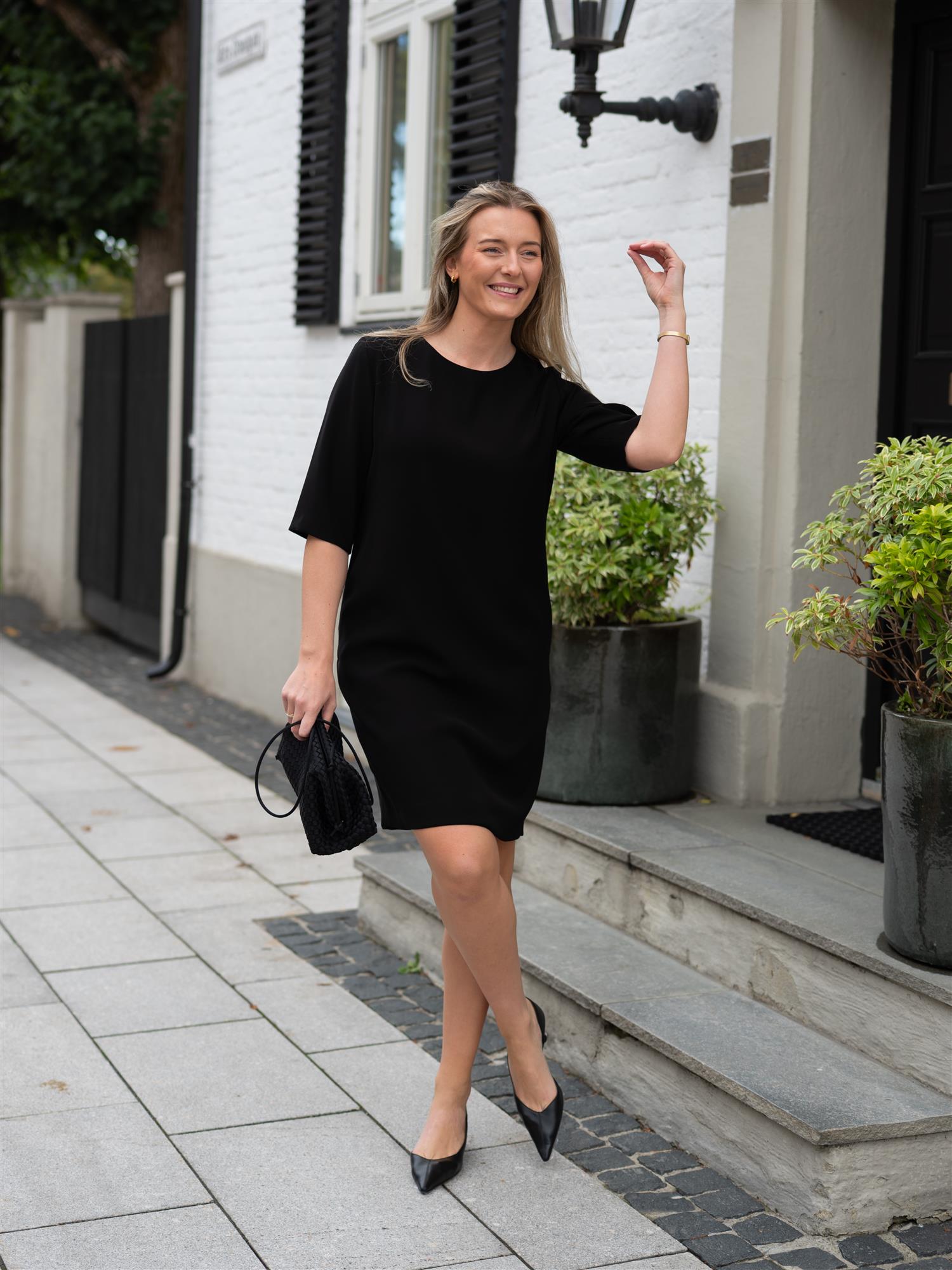 Biela Dress
