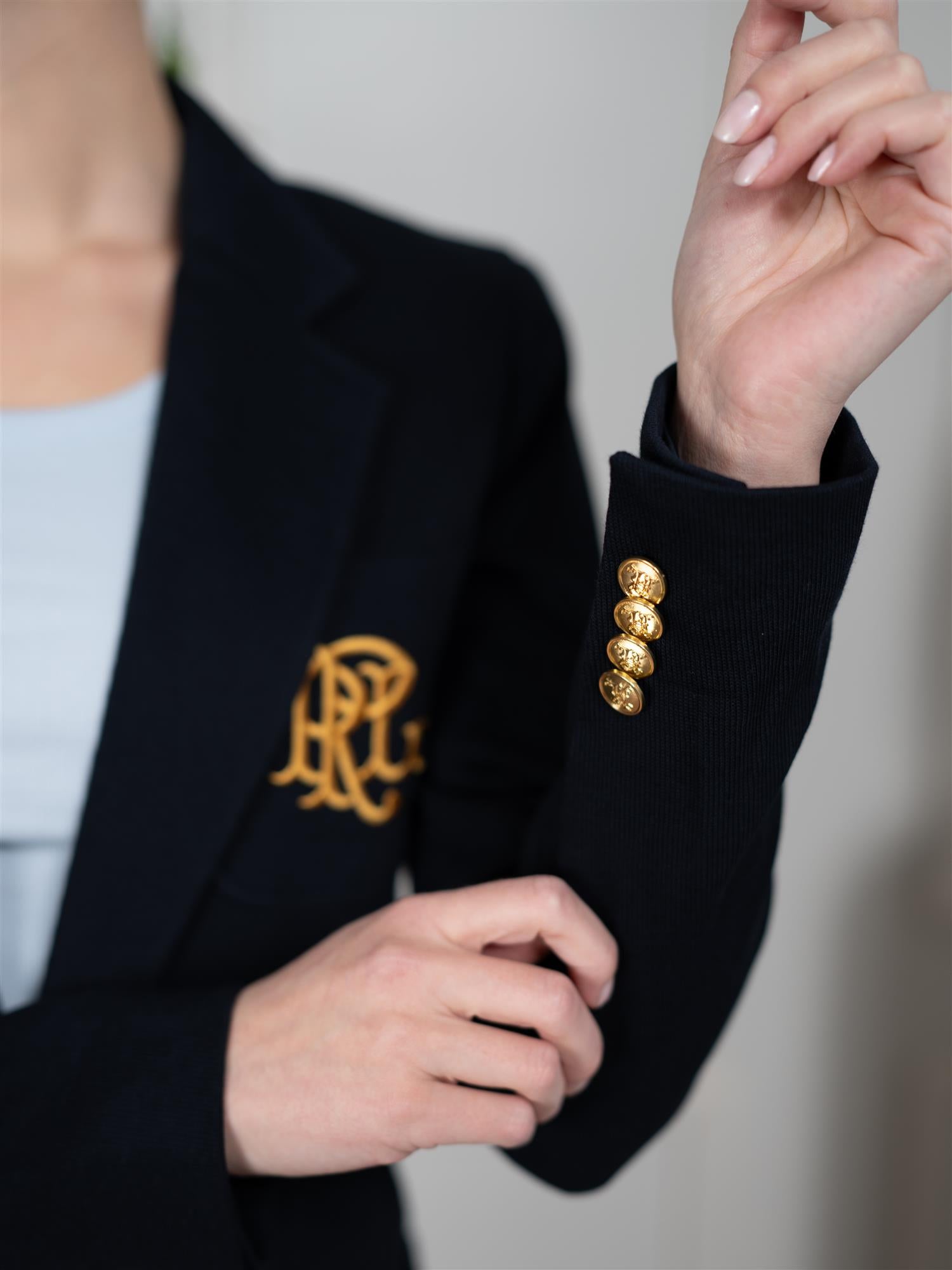 1 Btn Blazer-Active-Blazer