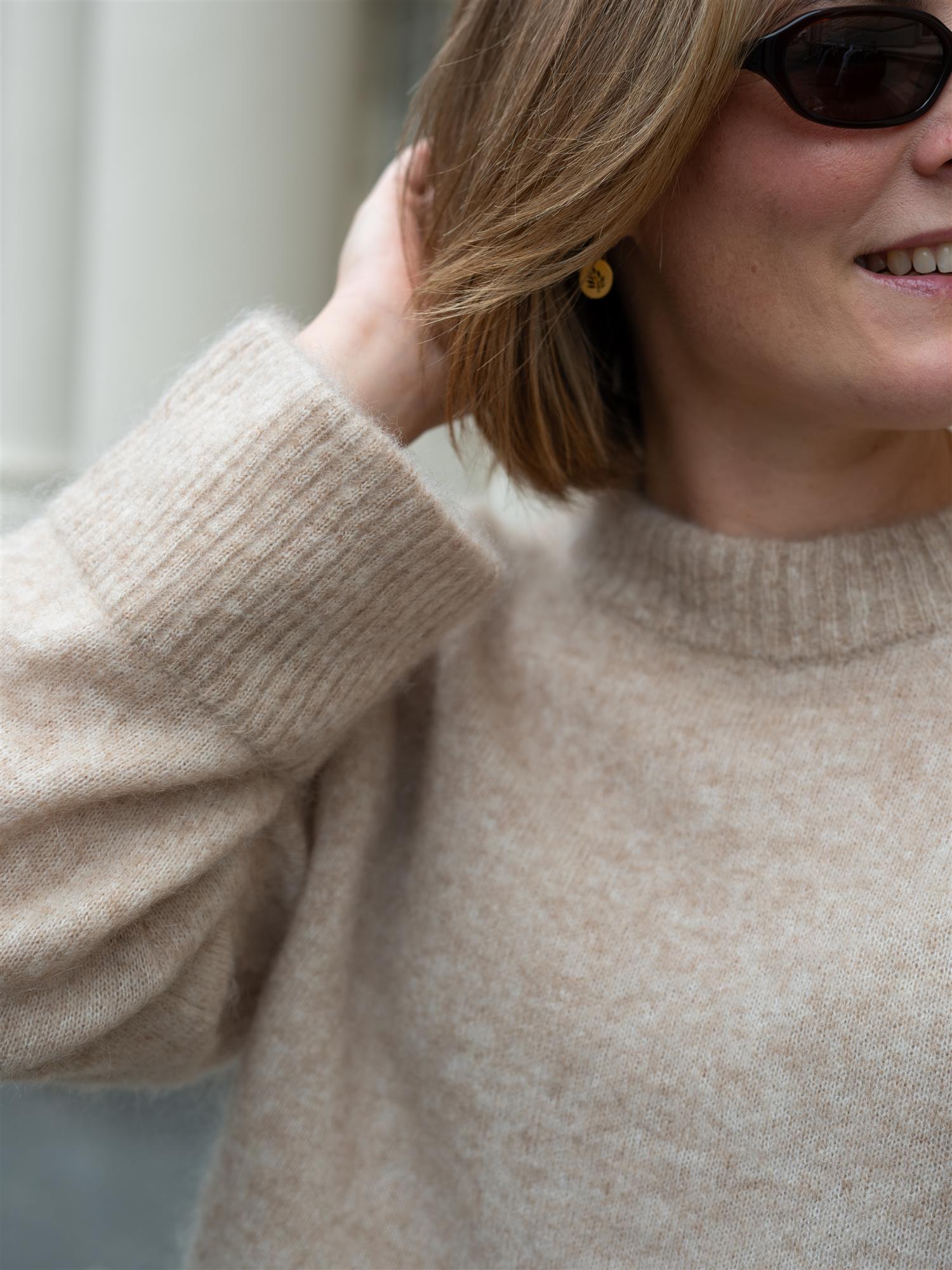 Niclas Short Sweater Oyster