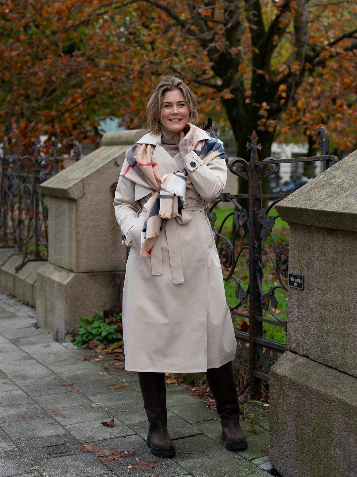 Regndråpe Trench Coat Sand