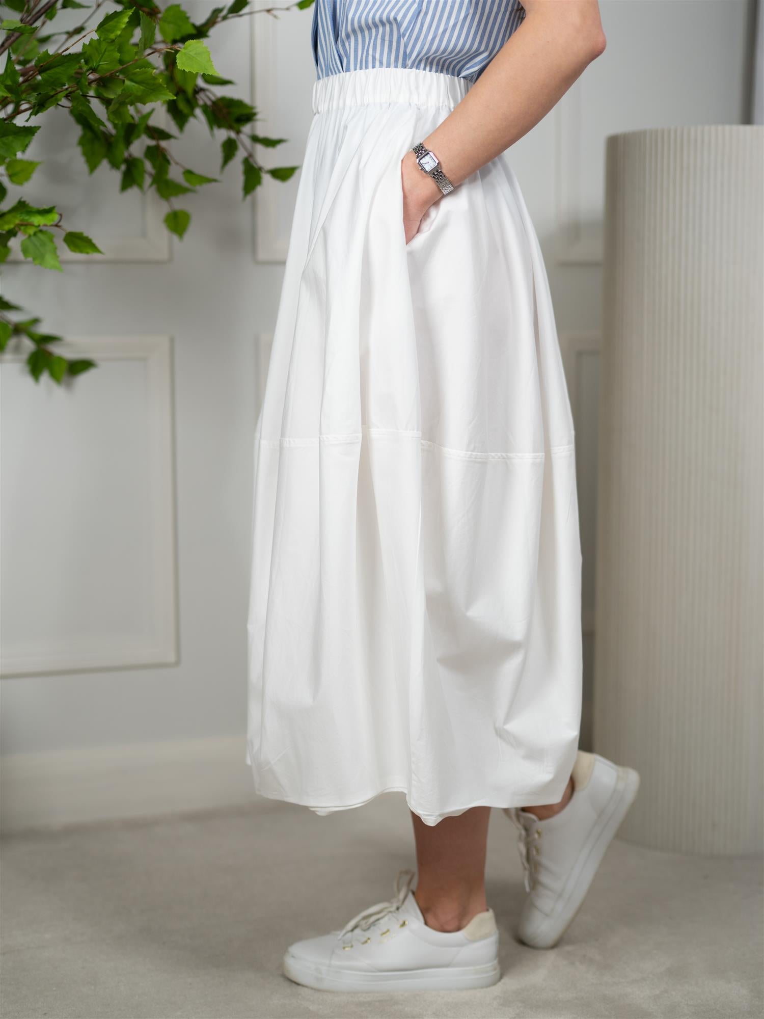 ONE and OTHER Lisette Skirt Offwhite