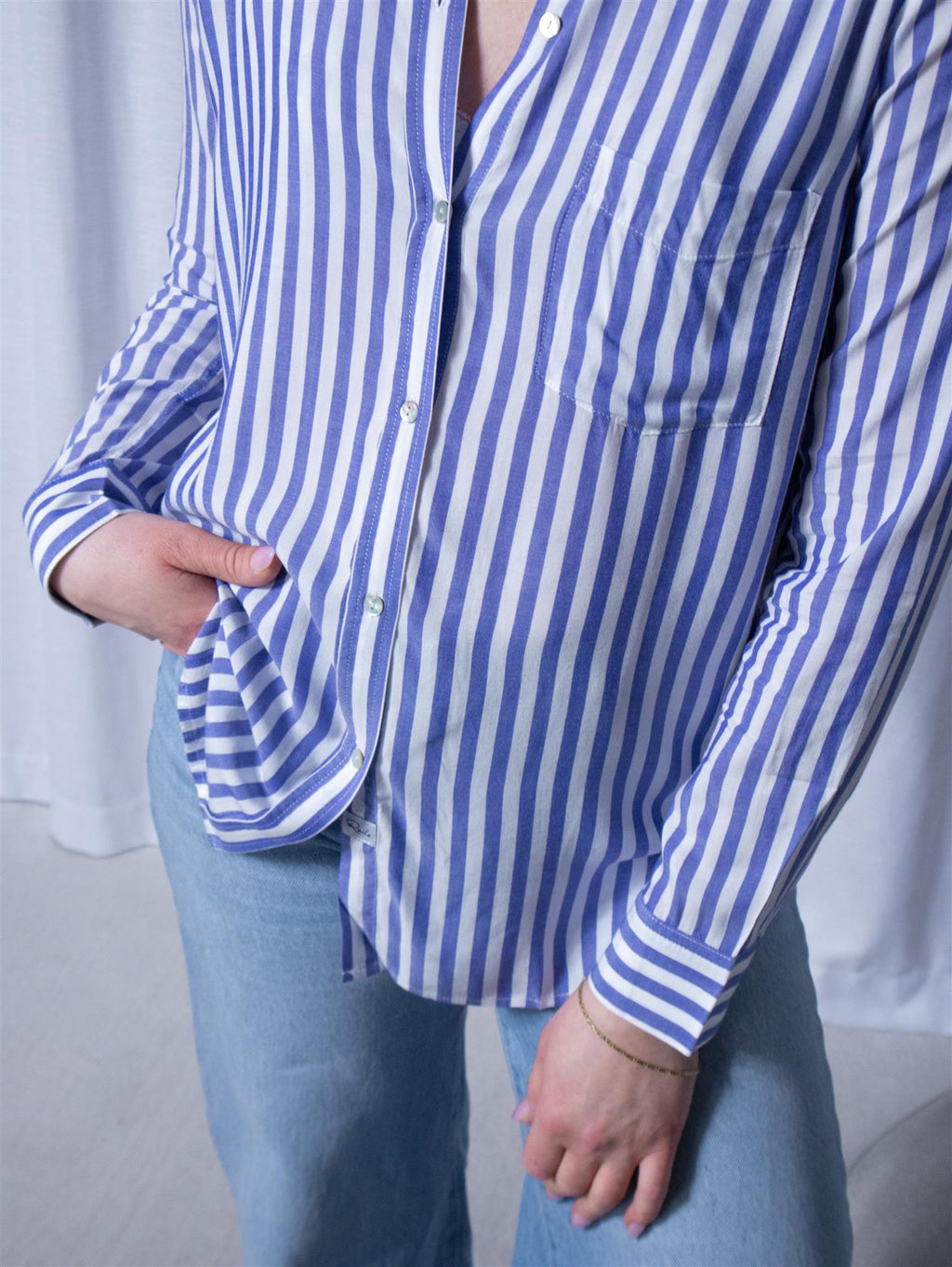 Rails Wren Blue White