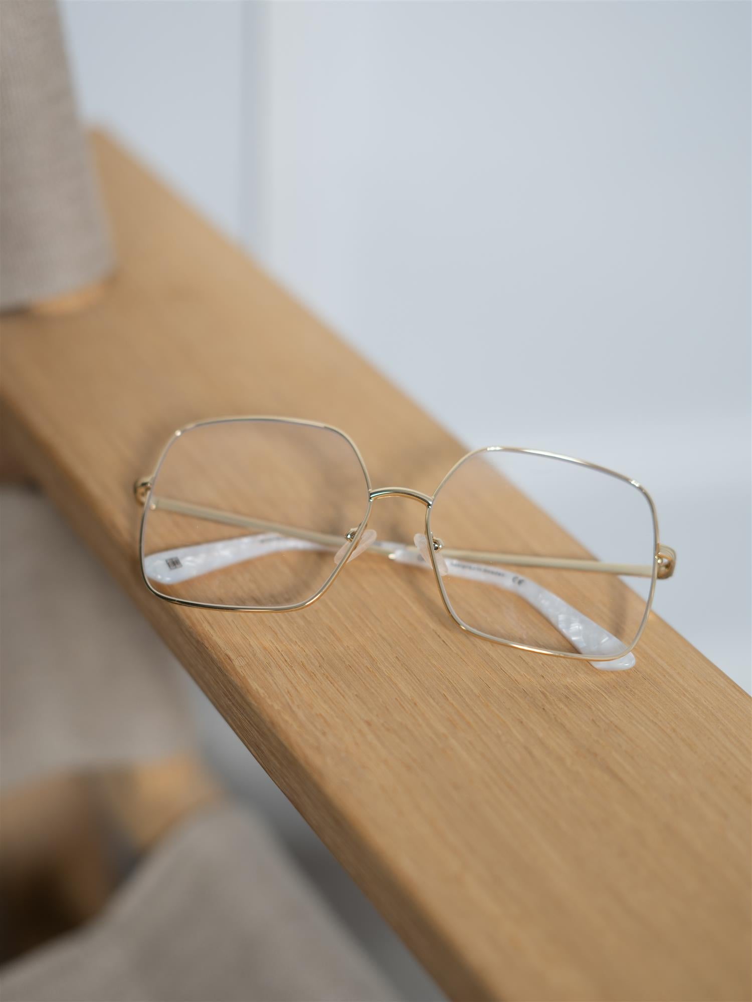Glas Billie Gold Readers