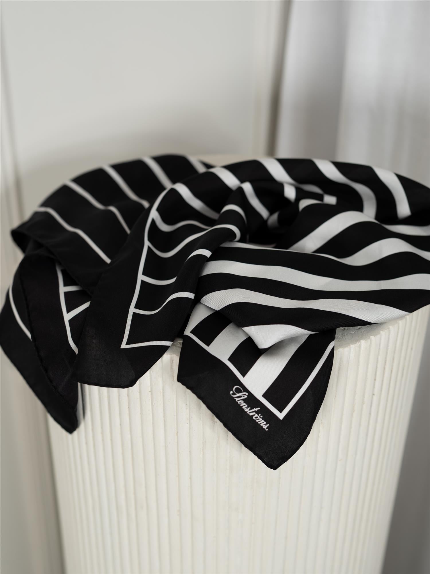 Stenströms Scarf 65cm X 65 cm Black Stripe