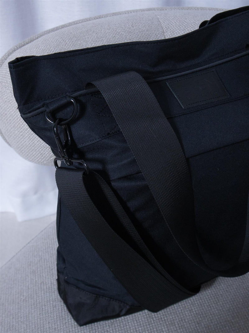 BRGN Shoulder Bag Black