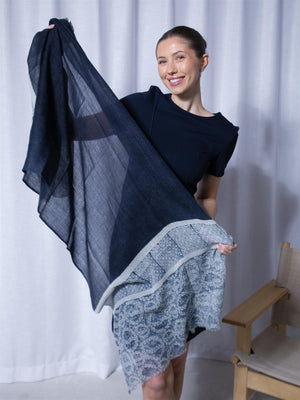 Busnel Linnea Print Scarf Marine/Ecru