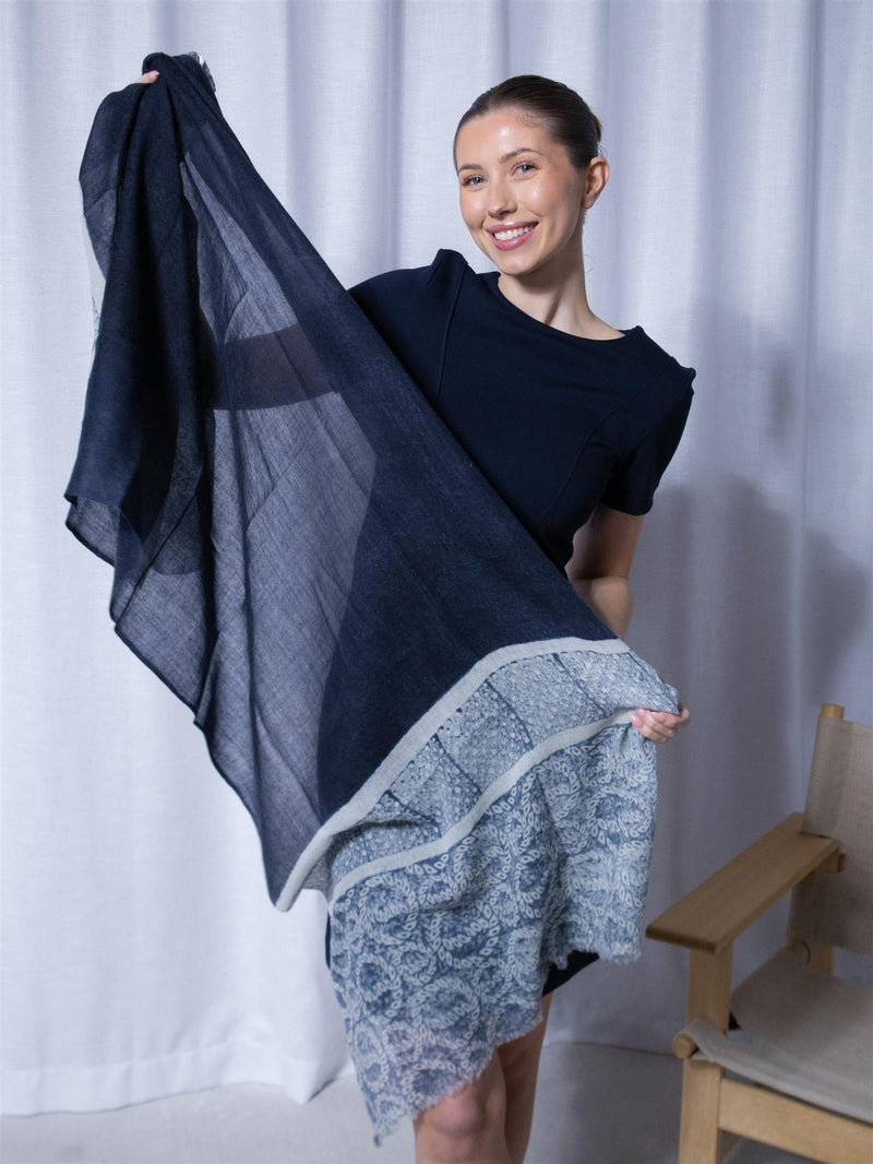 Busnel Linnea Print Scarf Marine/Ecru