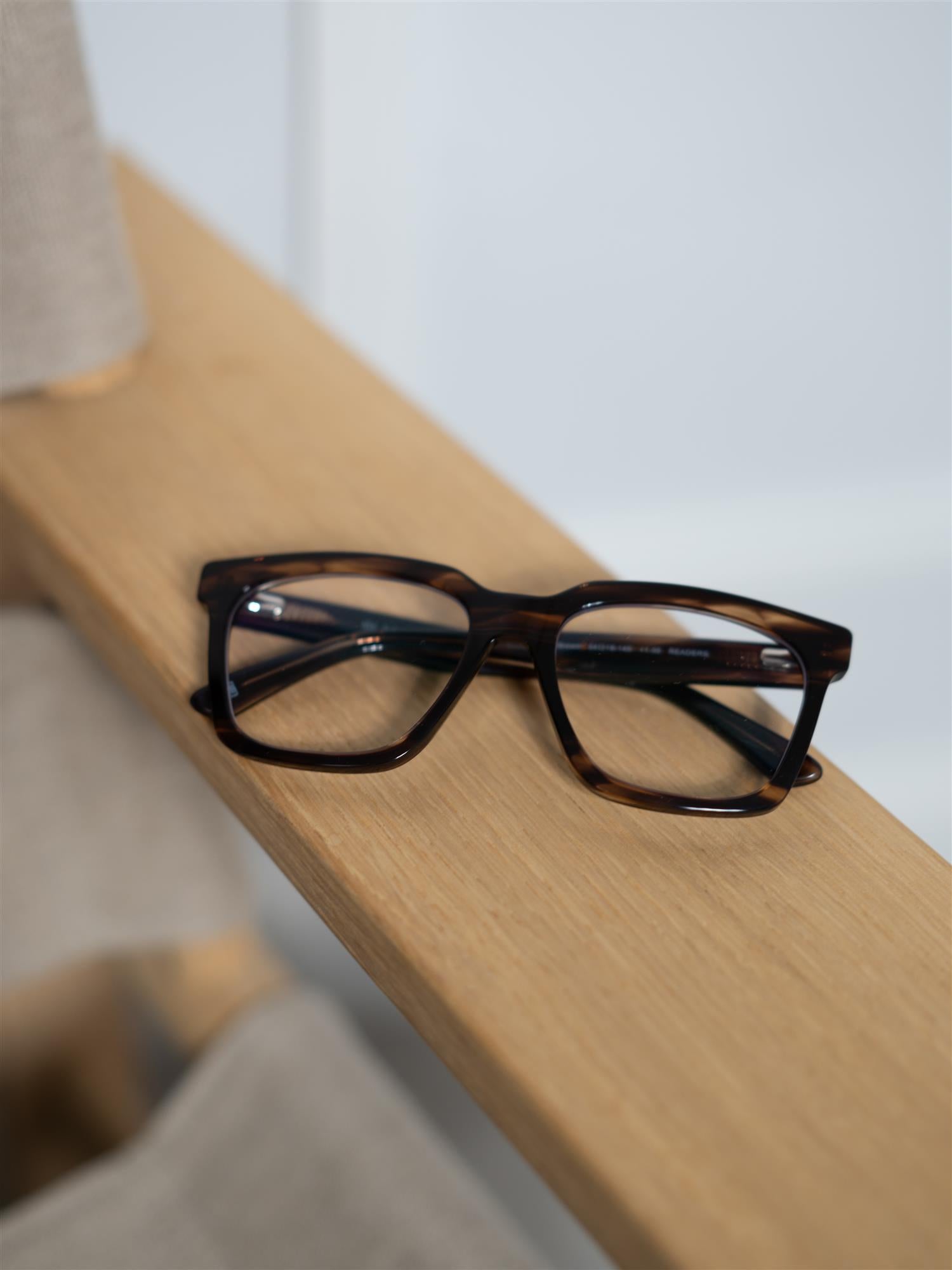 Glas Therese Dark Brown
