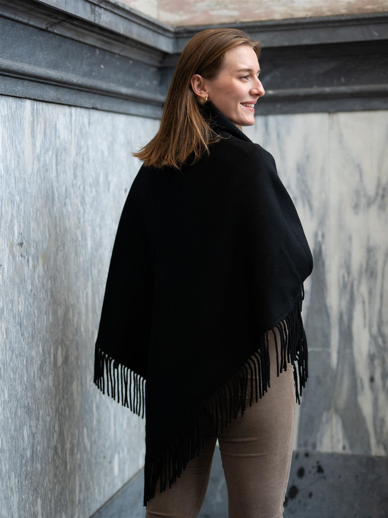 Christian Aks Alba Wool Scarf Black