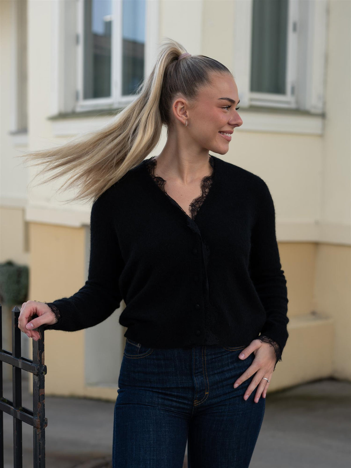 Mmhelmi Lace Knit Cardigan