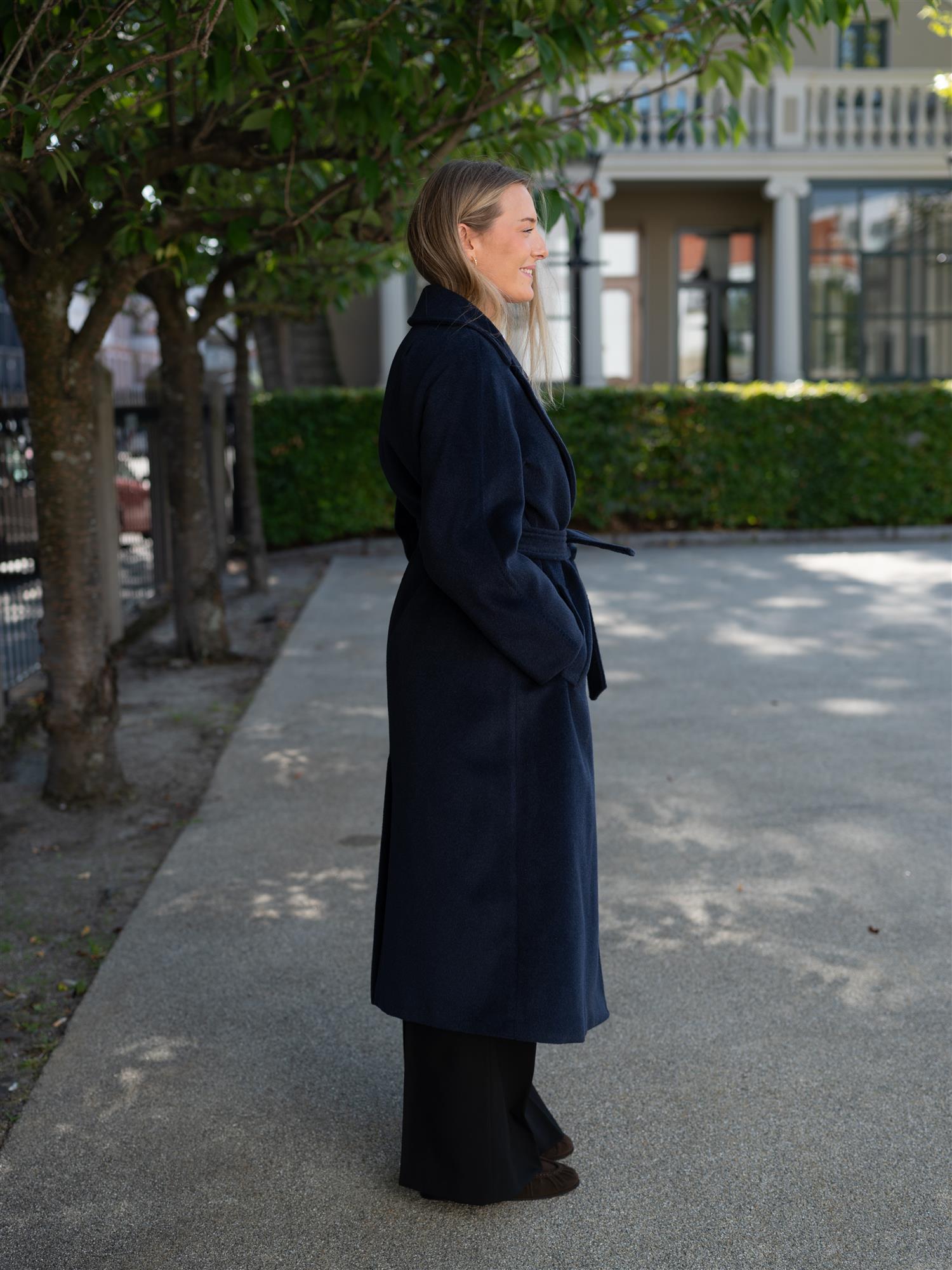 Tempera Navy