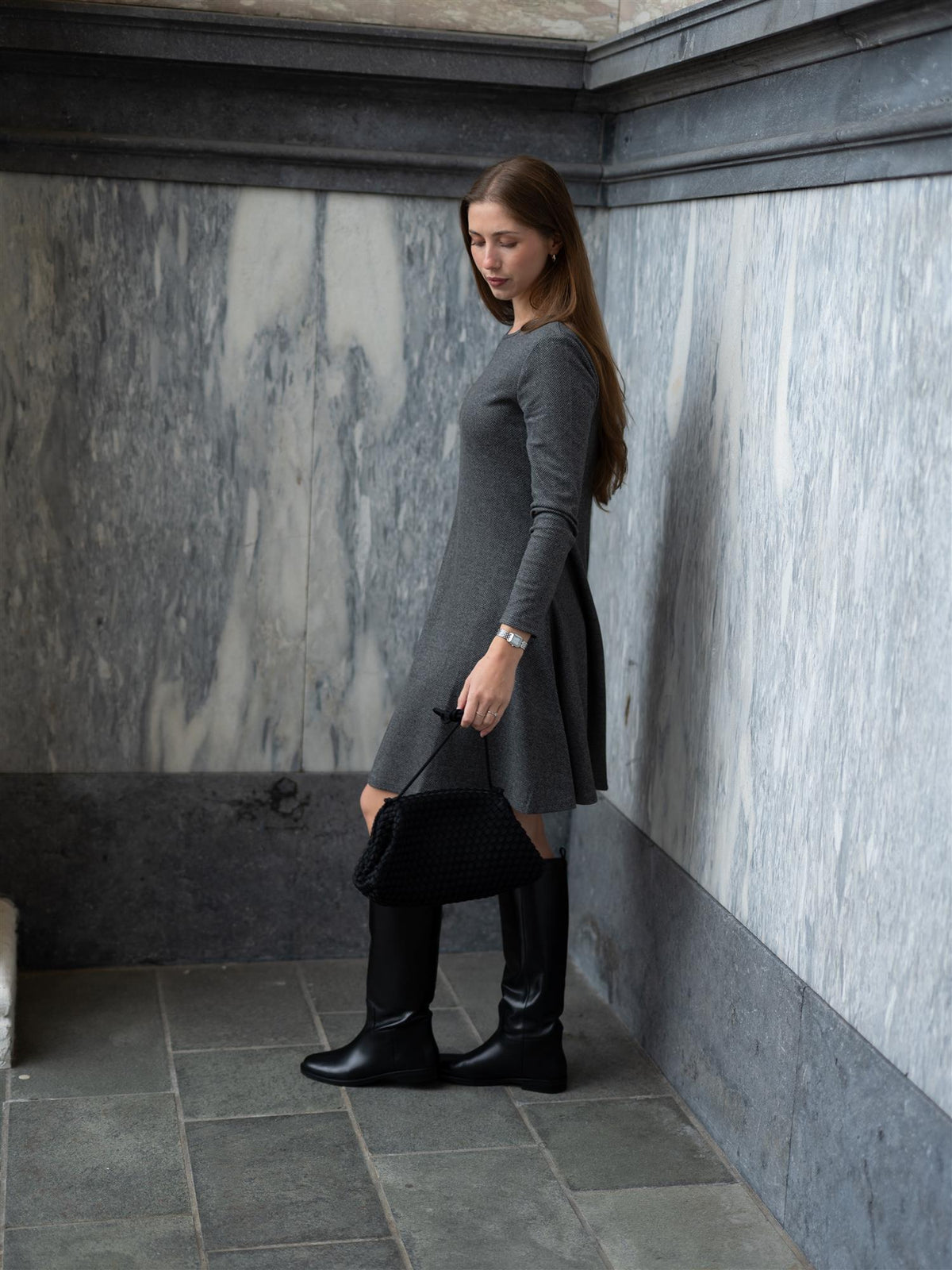 Desule Grey