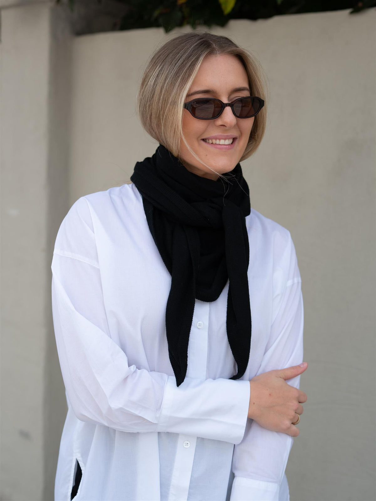 Mira Wool Cash Scarf Black