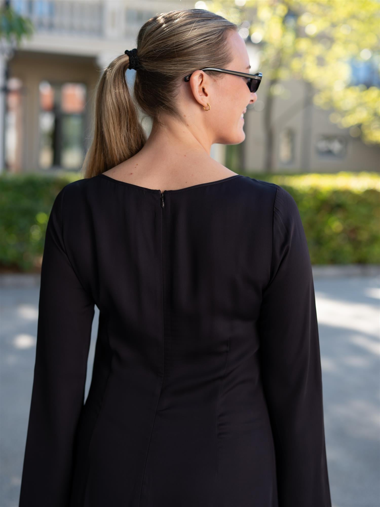 Nicole Dress With Boat Neck