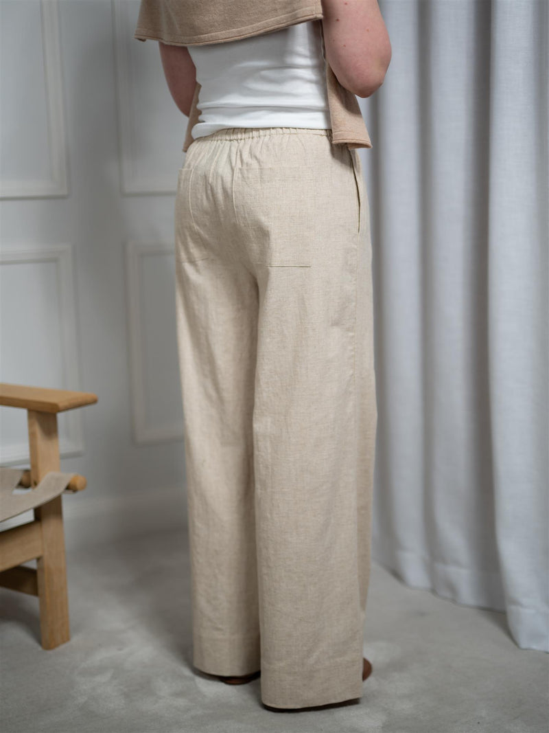 Christian Aks Luna Linen Trouser Sand