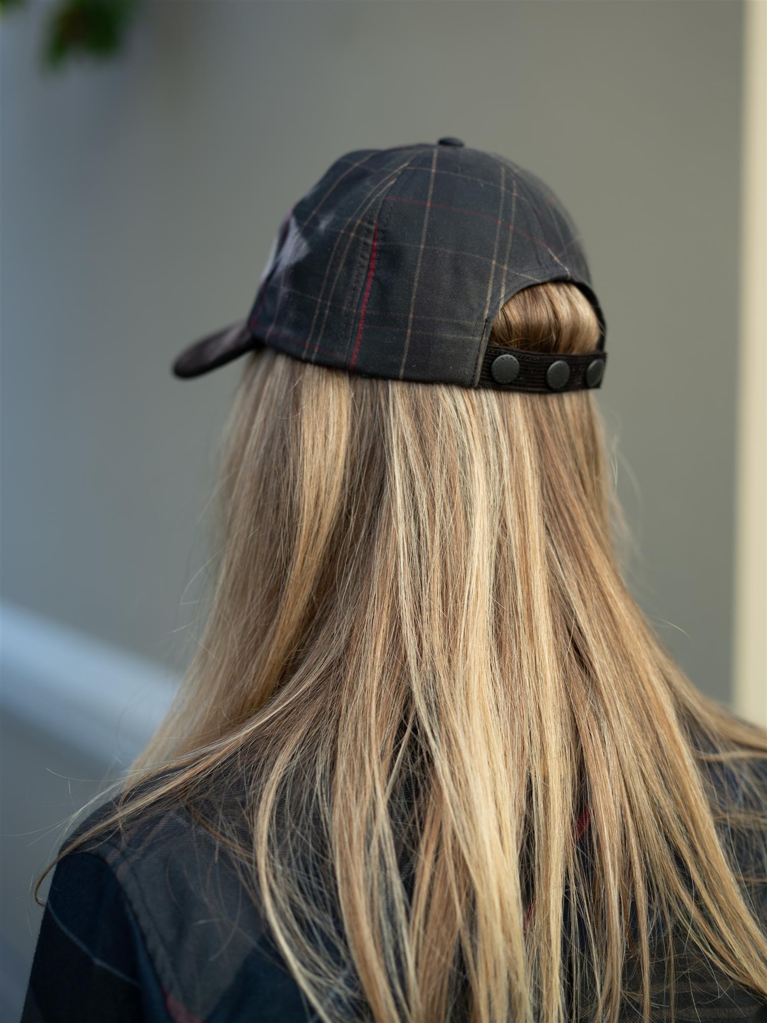 Arlene Cap Classic Tartan