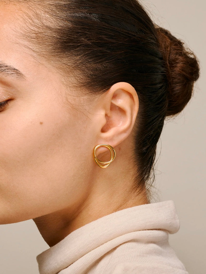 Enamel Bellu Studs