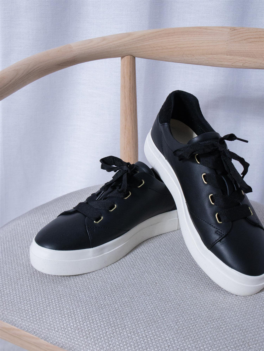 Gant Avona Black