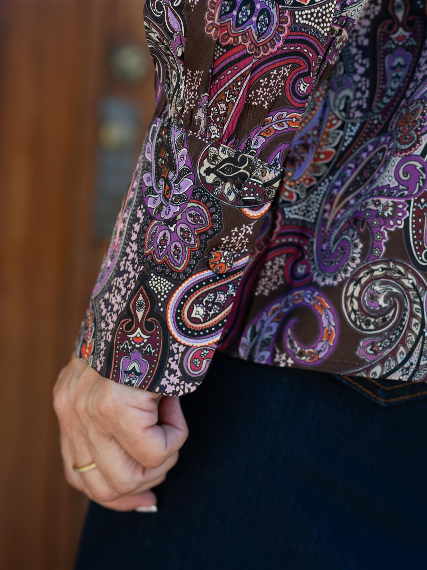 Amelie Blouse With Stand Collar