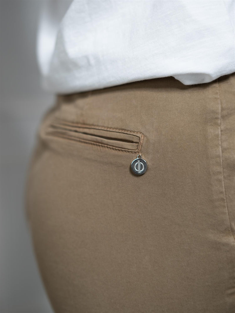 Pieszak Anika Support Long Shorts Lead Brown
