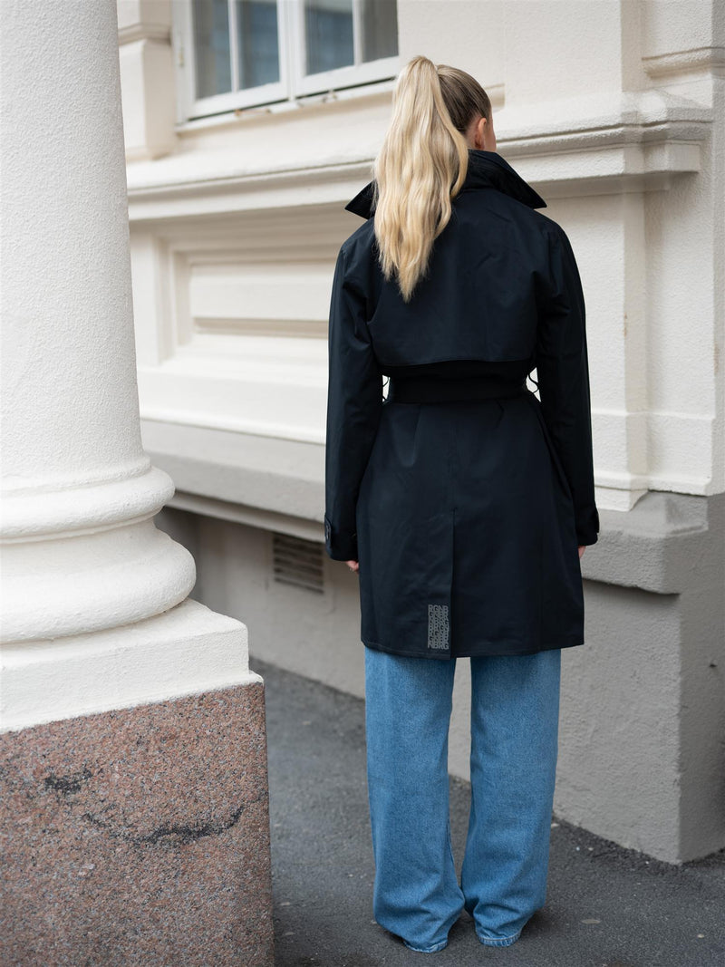 BRGN Yr'en Coat New Black