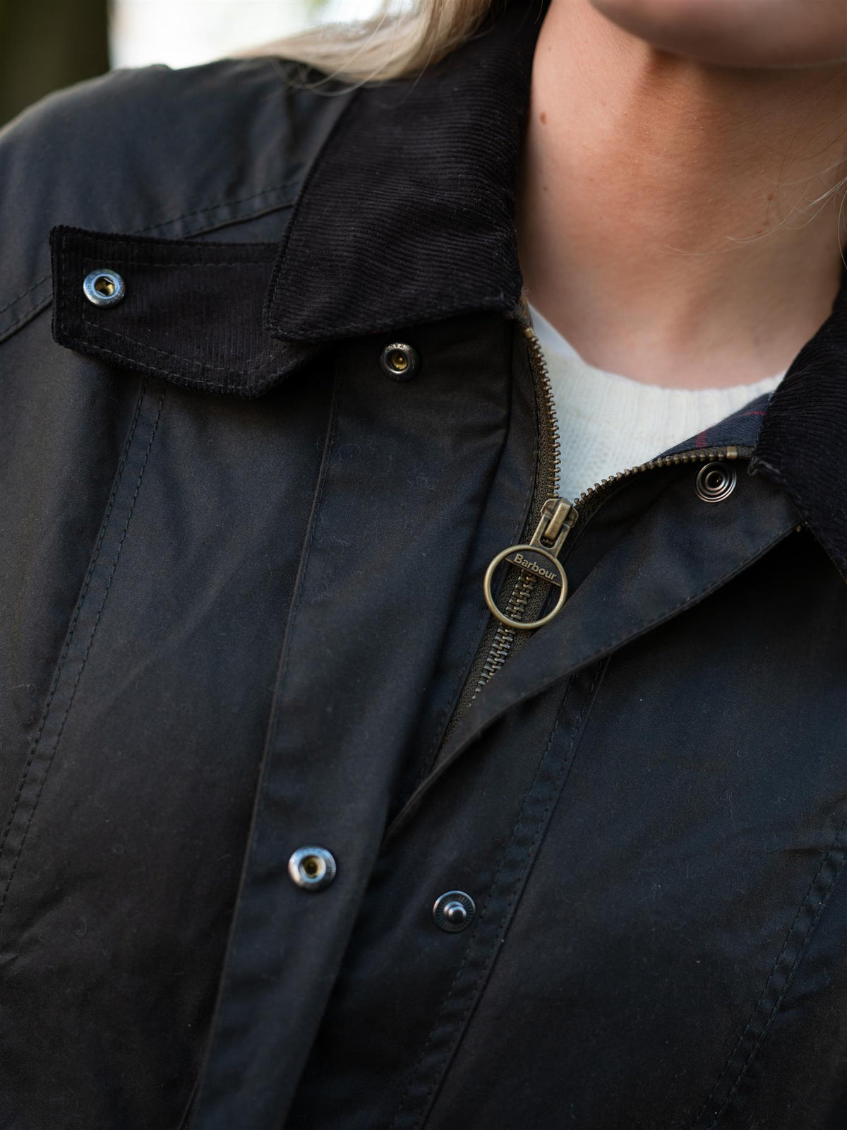 Classic Beadnell Wax Jacket Olive