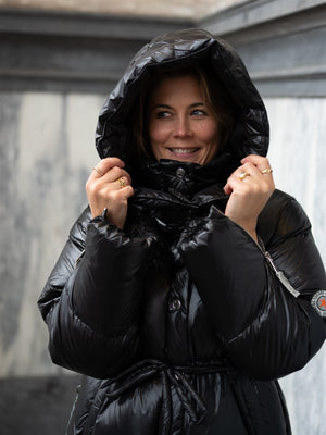 CAYA Jackie Black