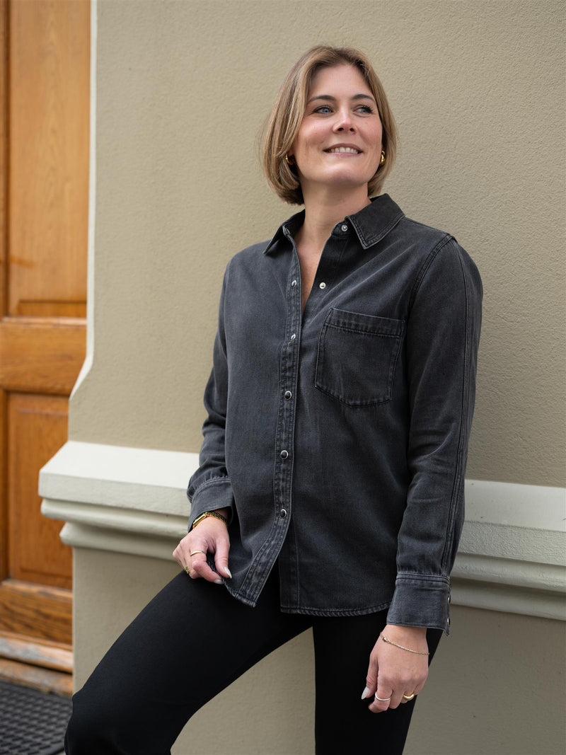 Rails Atticus Wahed Black