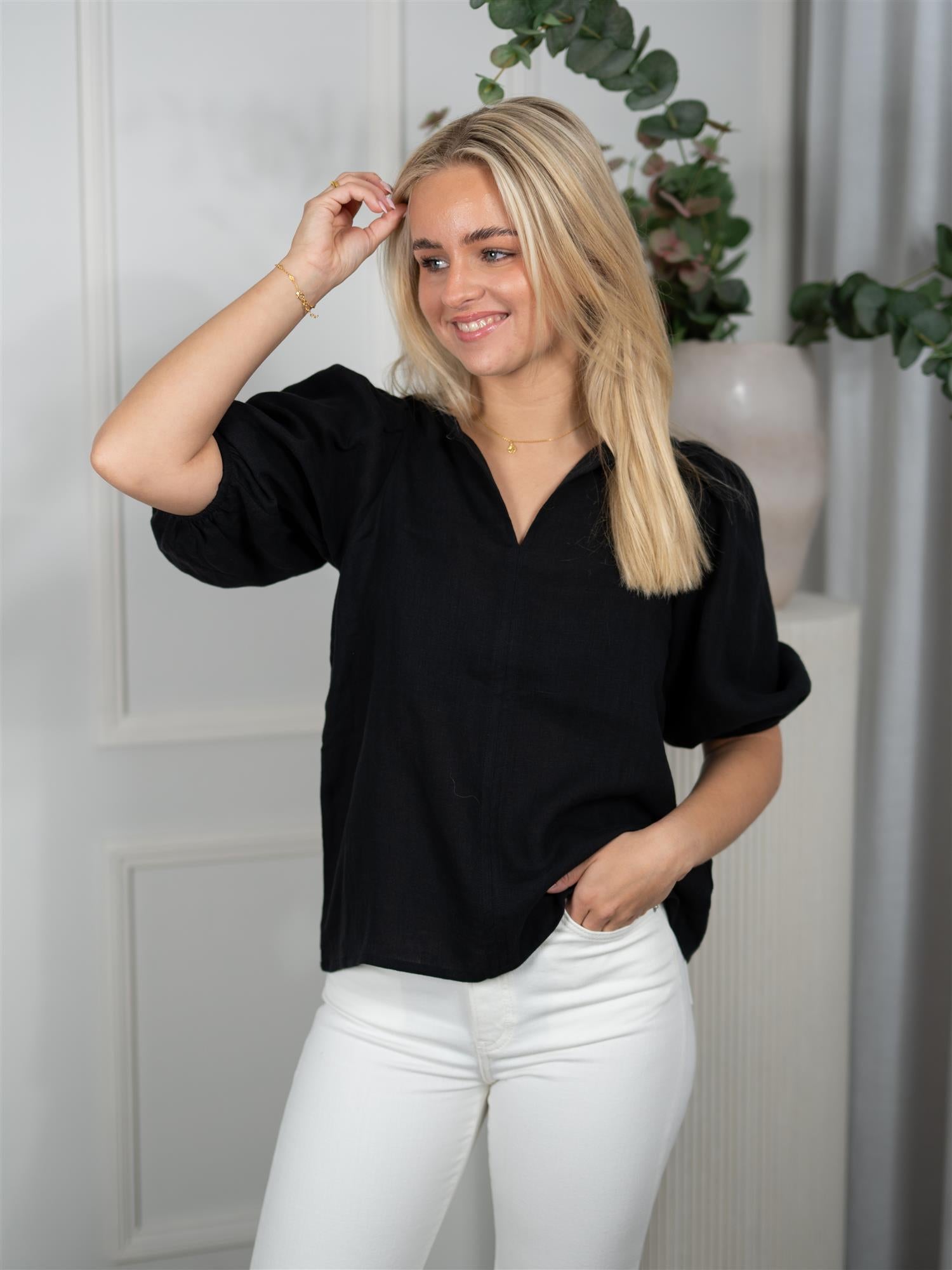 Ella&il Anna Linen Top Black