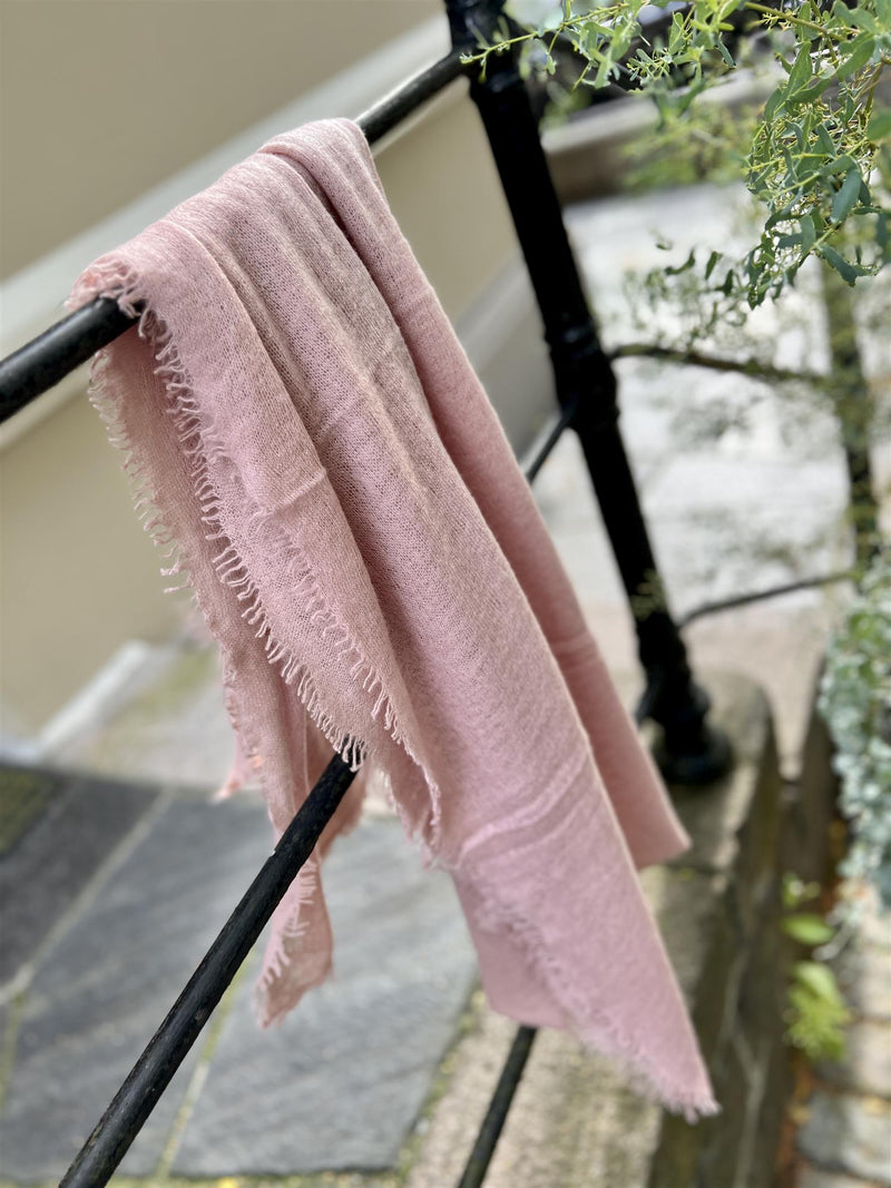 Mala Alisha Salted Rose