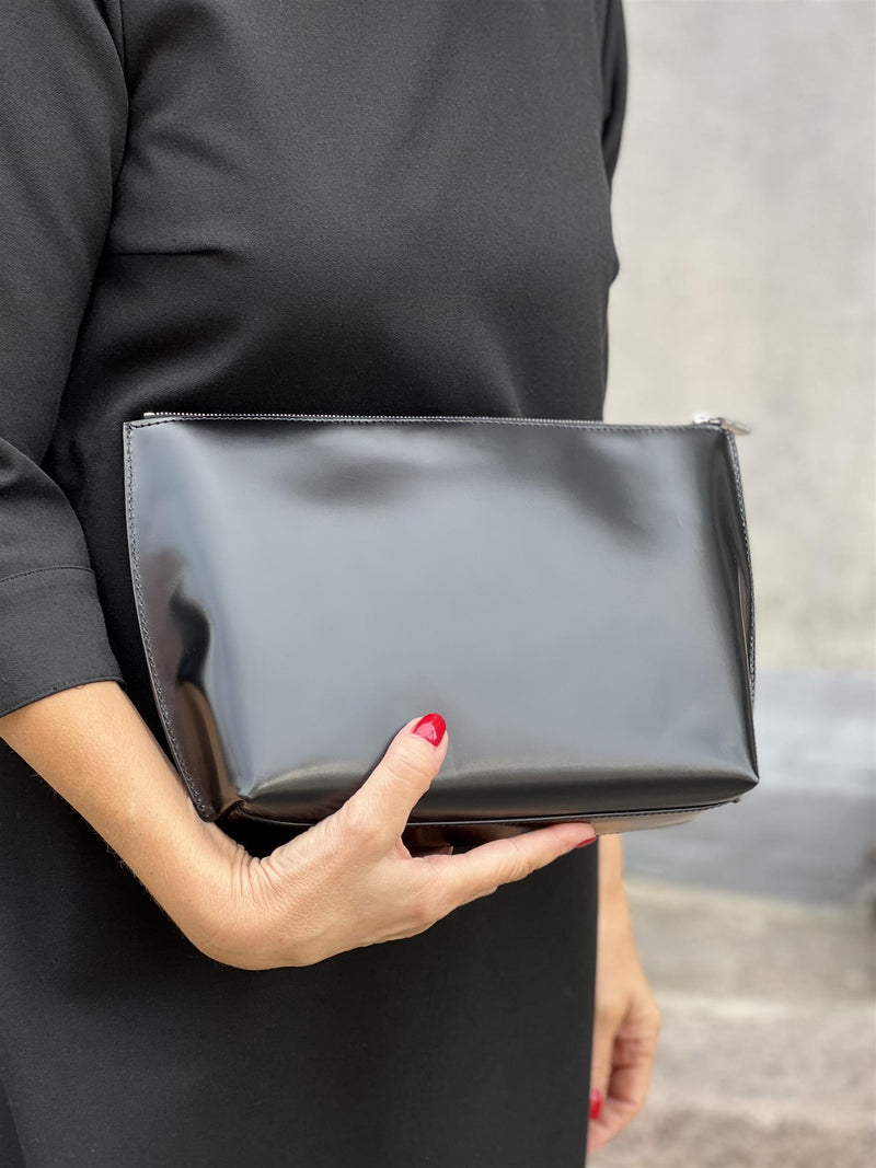 Decadent Trudy Medium Makeup Bag