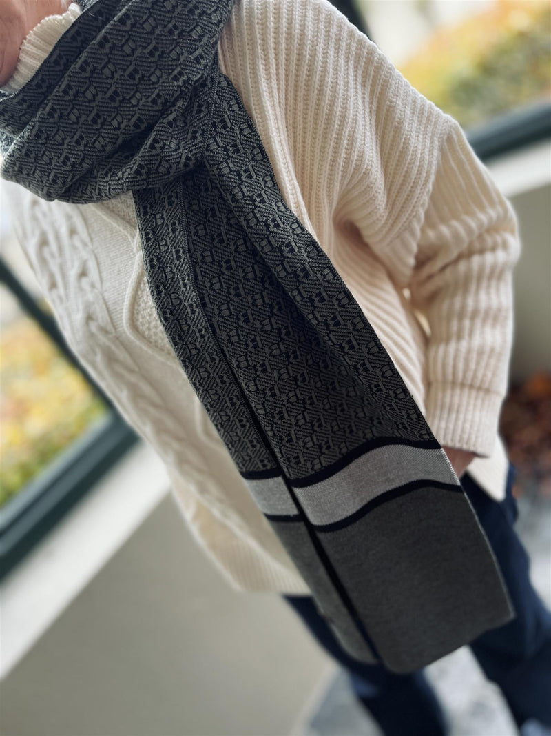 Busnel Cassina Scarf