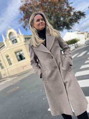 Sand Cashmere  Clareta Coat