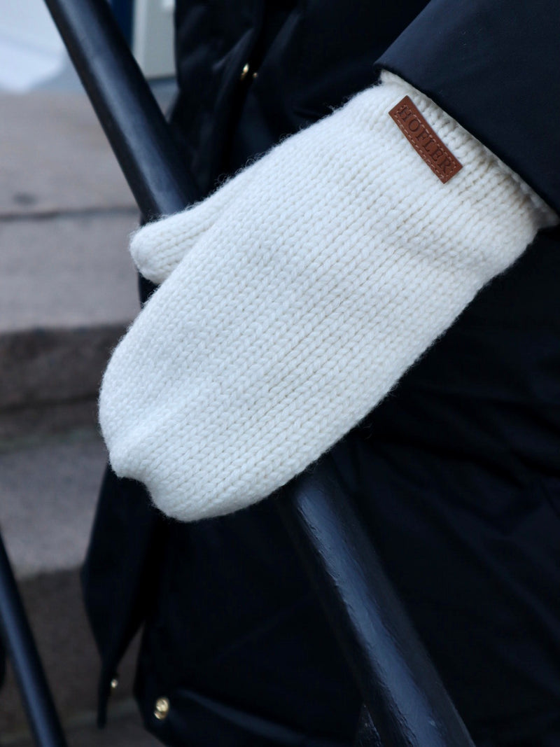 Hofler Knitted Mitten