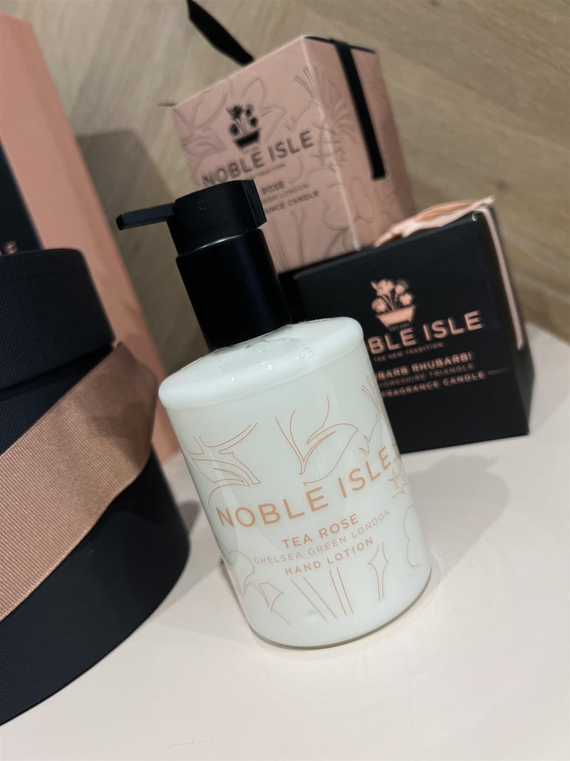 Noble Isle Hand Lotion Tea Rose