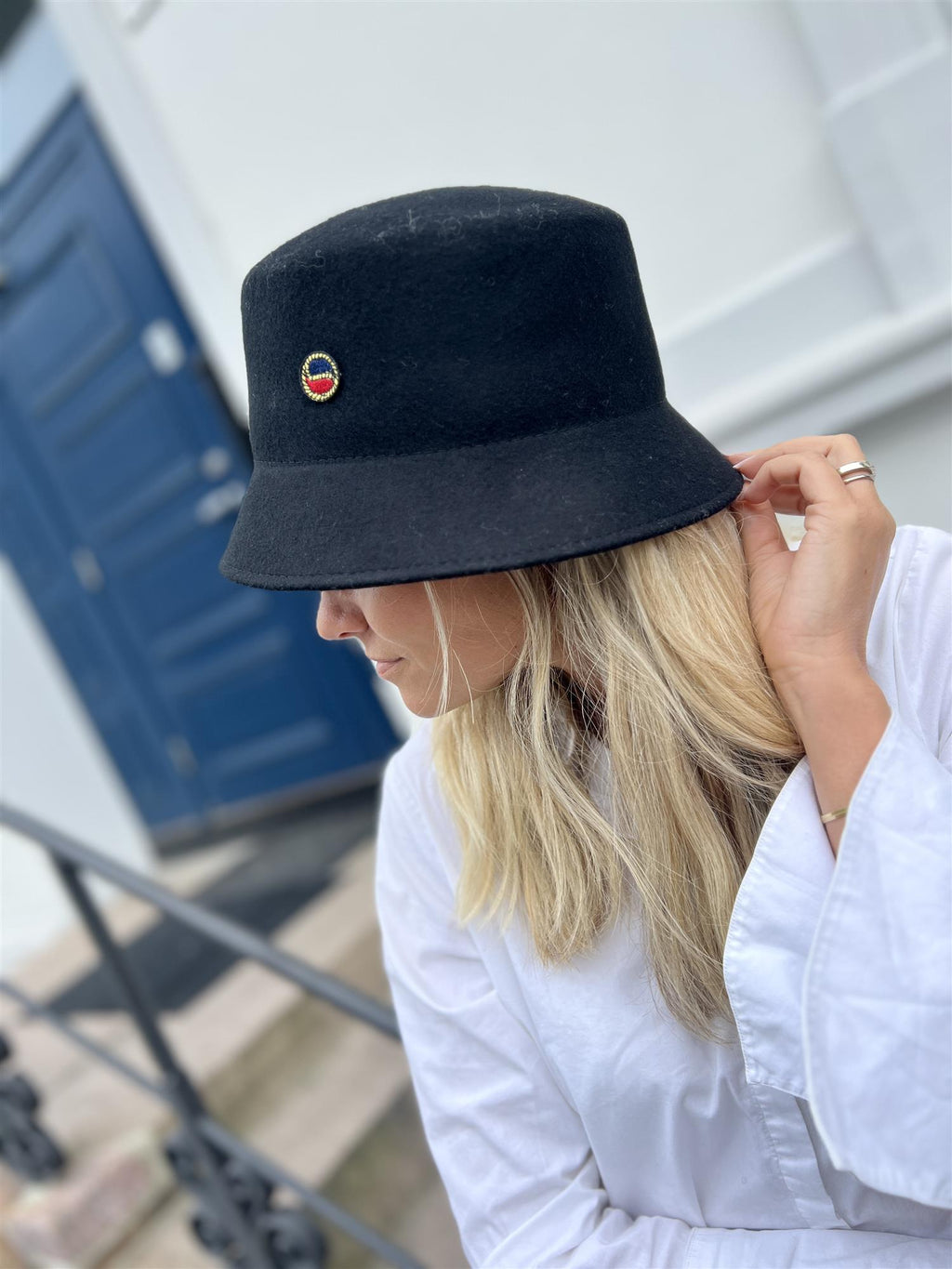Busnel Tina felt bucket hat