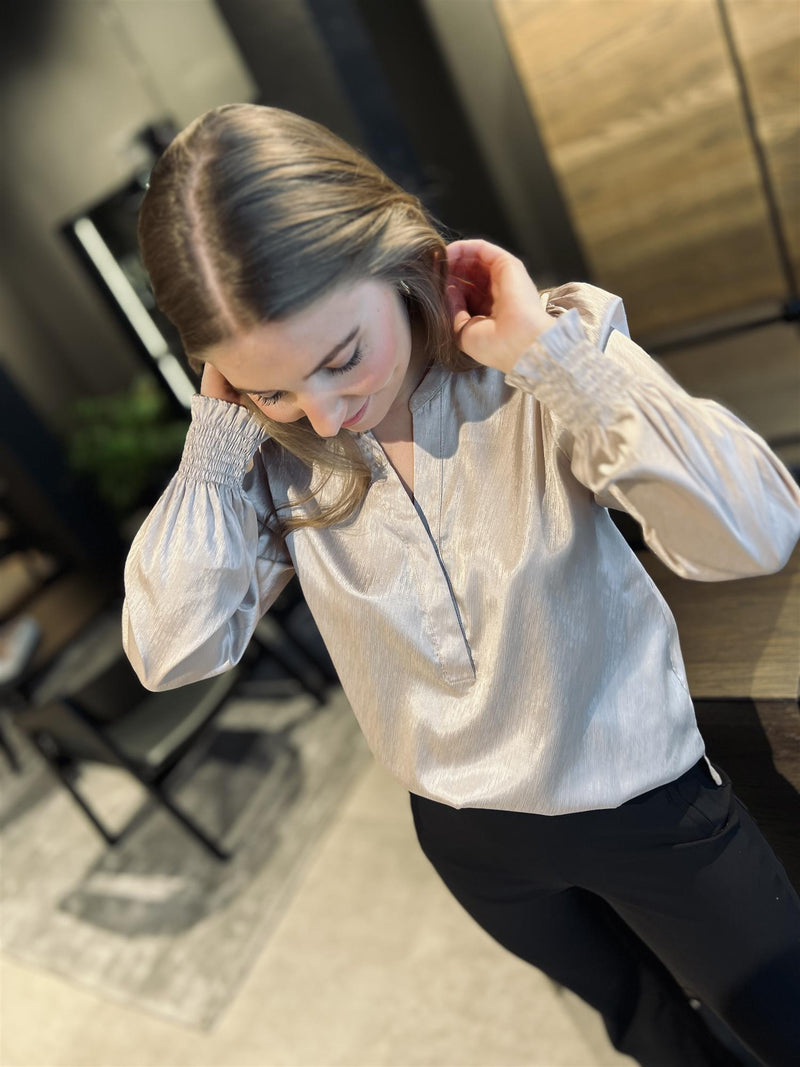 Riccovero Cream Top